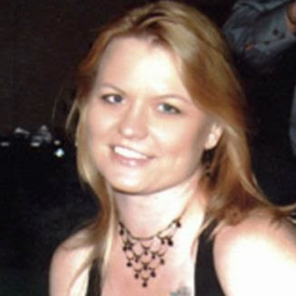 Wendy Larson Photo 9