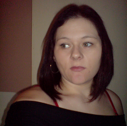 Kimberley Jones Photo 44