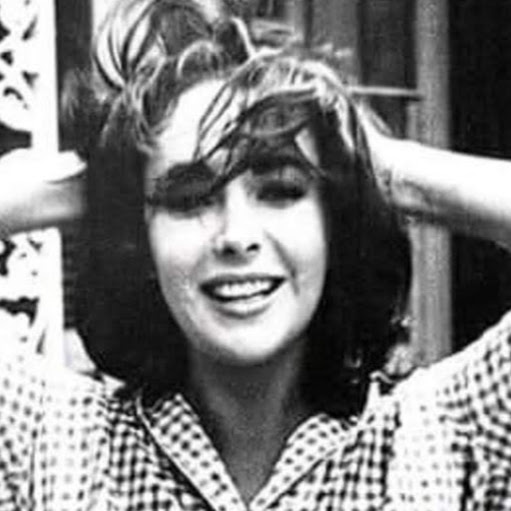 Christine Logue Photo 2