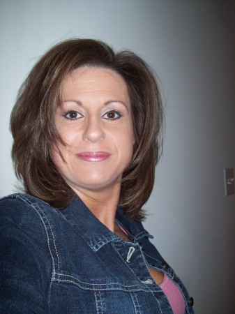 Lisa Brady Photo 27