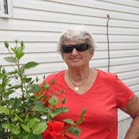 Jo Montgomery Photo 28