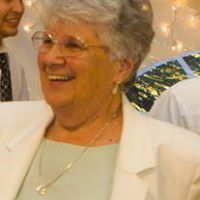 Carol Stratton Photo 16