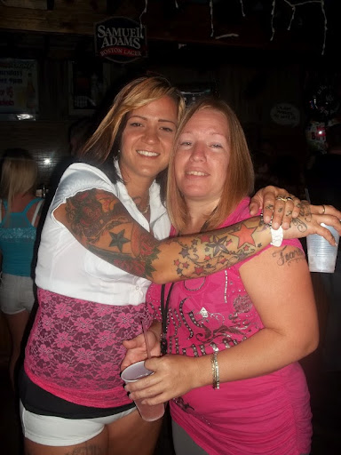 Tina Norris Photo 15