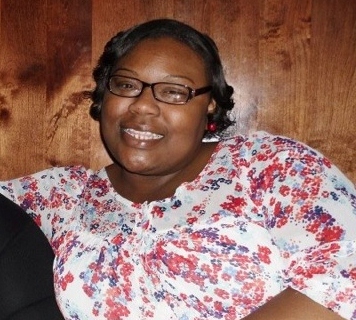 Alysia Johnson Photo 20