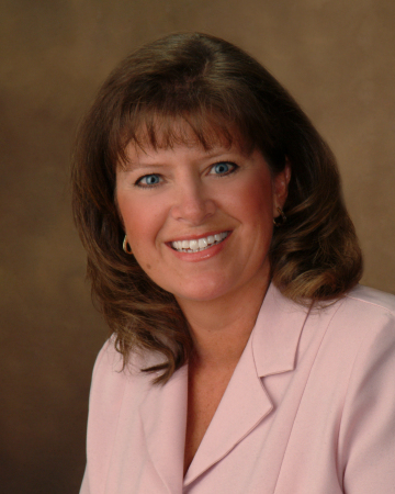 Jennifer Howell Photo 46