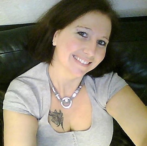Christine Fischer Photo 24