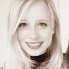 Ashley Kenyon Photo 10
