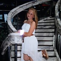 Teresa Heffner Photo 2