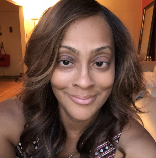 Renee Porter Photo 17