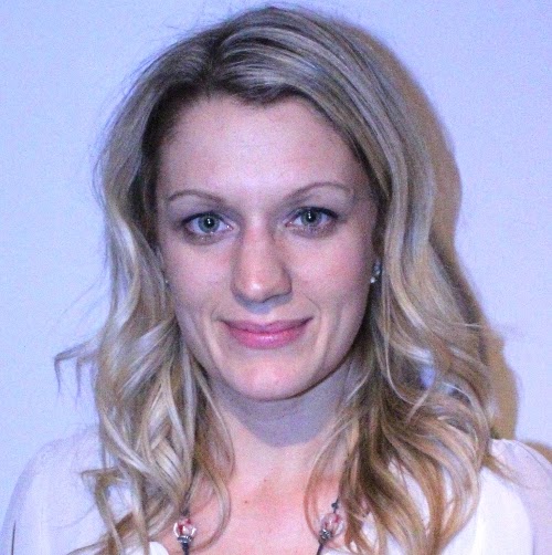 Sarah Leonard Photo 13