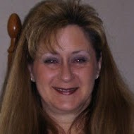 Linda Walker Photo 4