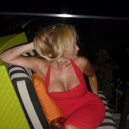 Sandy Johnson Photo 16