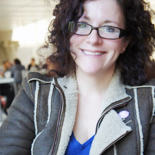 Alison Fisher Photo 16