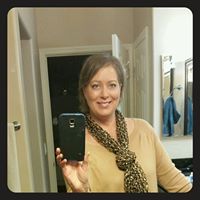 Michelle Holm Photo 33