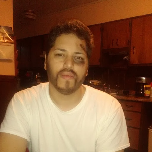 Victor Negron Photo 38