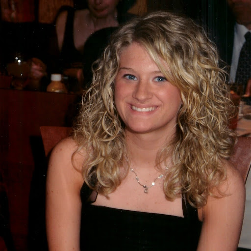Kristen Schmidt Photo 39