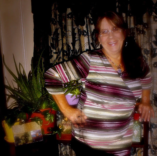 Theresa Reeves Photo 9