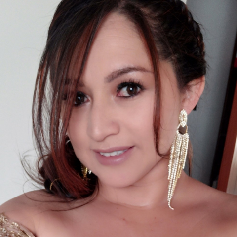 Maribel Torres Photo 31