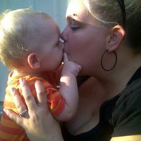Laura Hedrick Photo 32