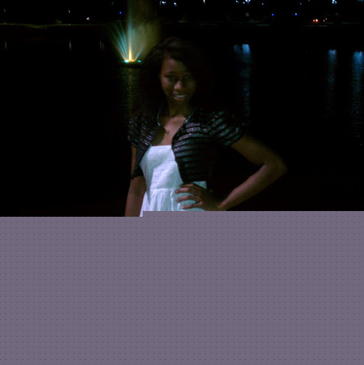 Nikki Mitchell Photo 39