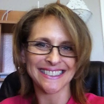 Angela Burnham Photo 25