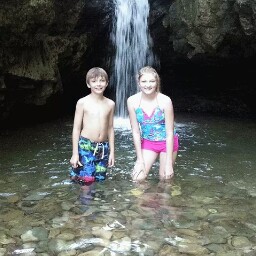 Amy Combs Photo 30