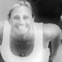 Lisa Carlton Photo 44