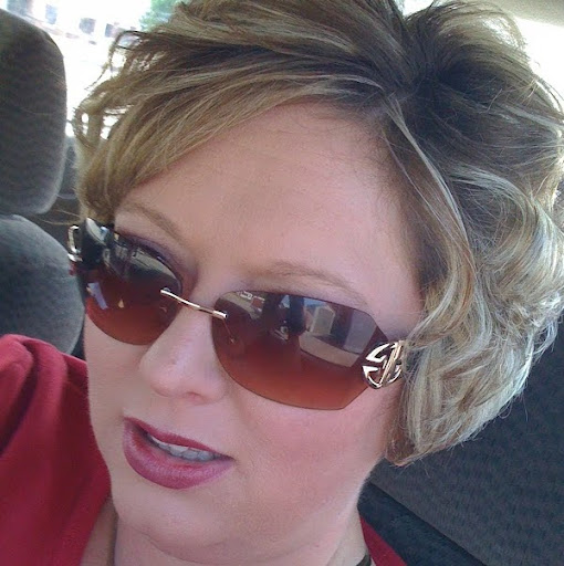 Renee Bell Photo 9