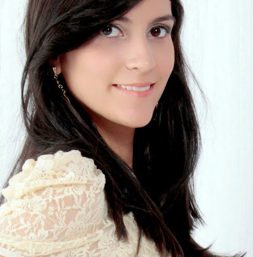 Anne Costa Photo 34