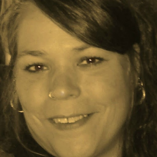 Martha Reynolds Photo 33