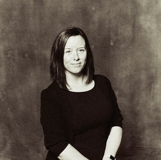 Emily Allison Photo 37