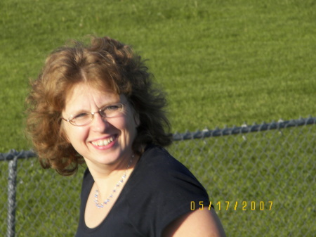 Michelle Lowe Photo 13