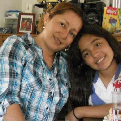Rosa Rivas Photo 19