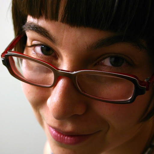 Sara Thacher Photo 14