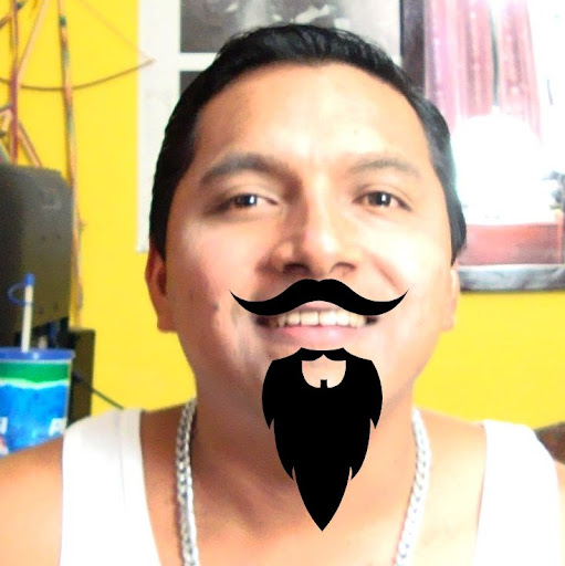 Carlos Vargas Photo 33
