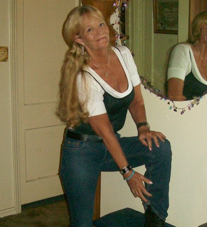 Vickie Cox Photo 18