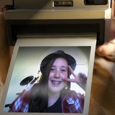 Beth Nicholson Photo 44