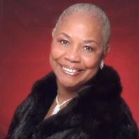 Christine Wyatt Photo 17