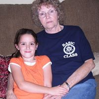 Nell Allen Photo 10