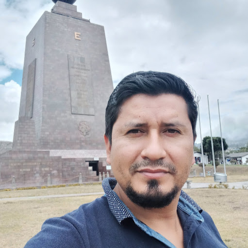 Richard Molina Photo 24