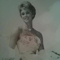 Julie Dorr Photo 13