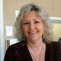 Lynne Hall Photo 43