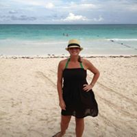 Heather Hyatt Photo 17
