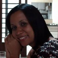 Roberta Fernandes Photo 27