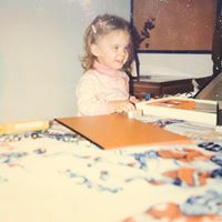 Laura Pratt Photo 24