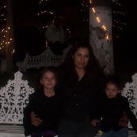 Maria Perales Photo 40