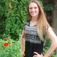 Kimberly Franks Photo 39