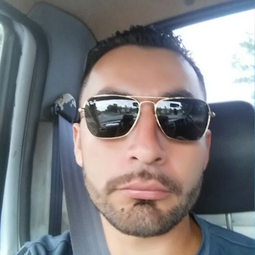 Alejandro Chavez Photo 11