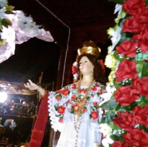 Reina Castro Photo 8