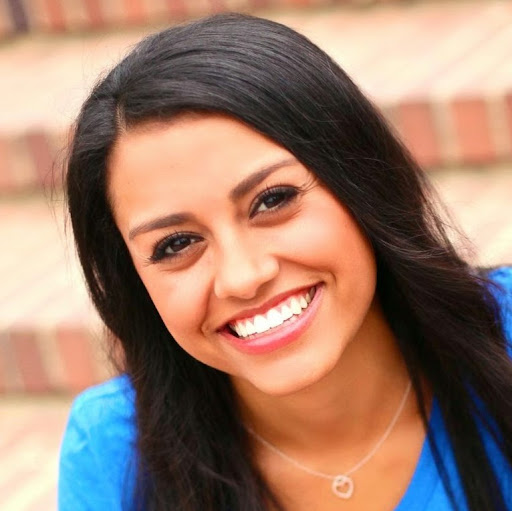 Jessica Ruiz Photo 15